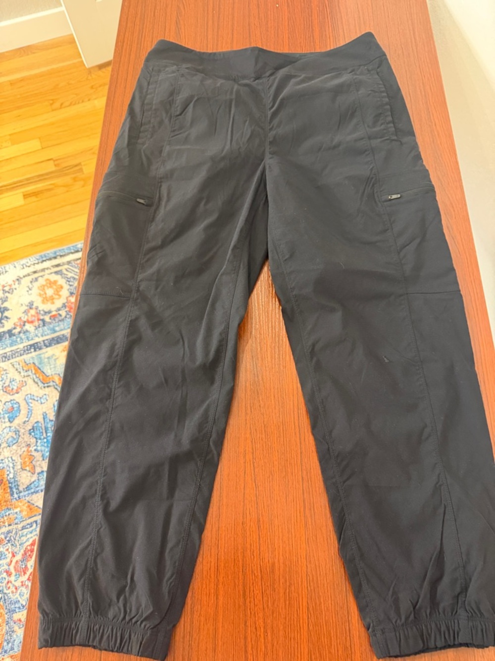 Mountain Hardwear Black Jogger Pants